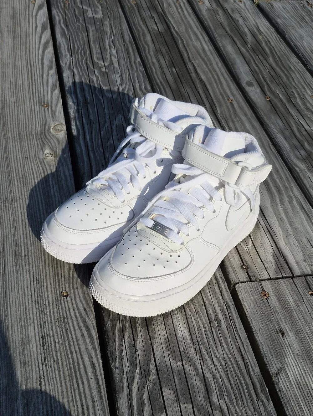 Nike Air Force 1 White High-Top Sneakers Boys Size 6.5 Youth
